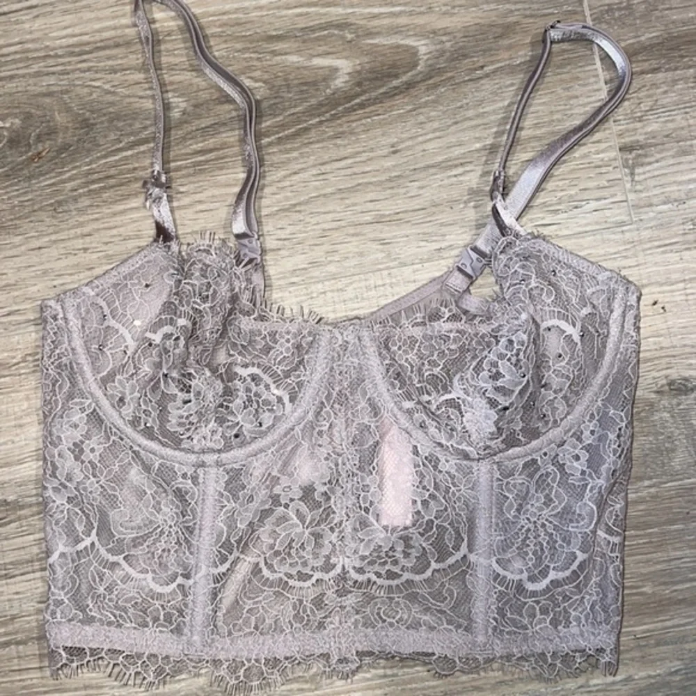 Victoria’s Secret dream Angels sparkle‎ lace bra and panty set